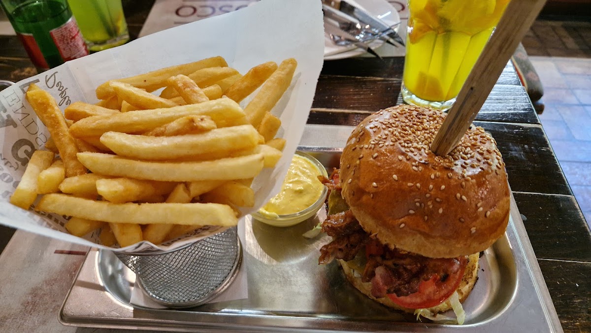 Grande Bosco Restaurant