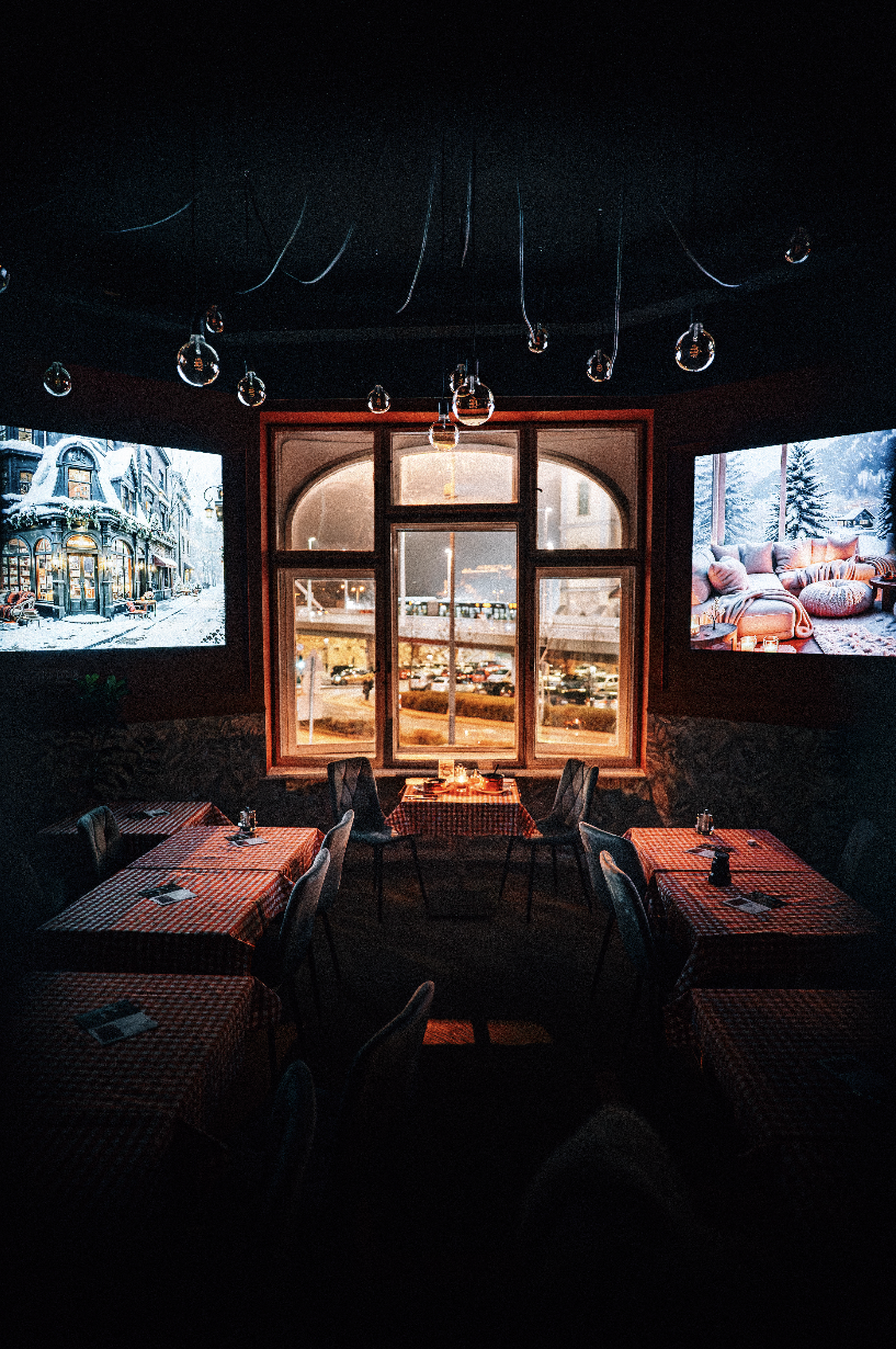 Mama Paprika Restaurant