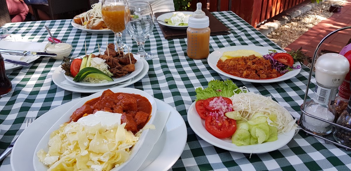 Kiskörössy Fish Tavern