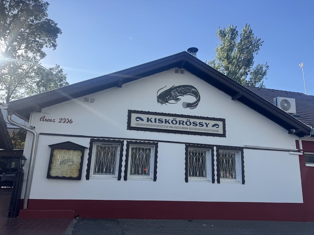Kiskörössy Fish Tavern