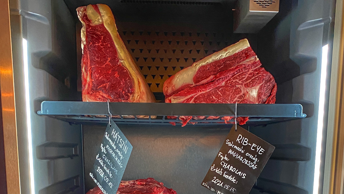 Famous Steakhouse