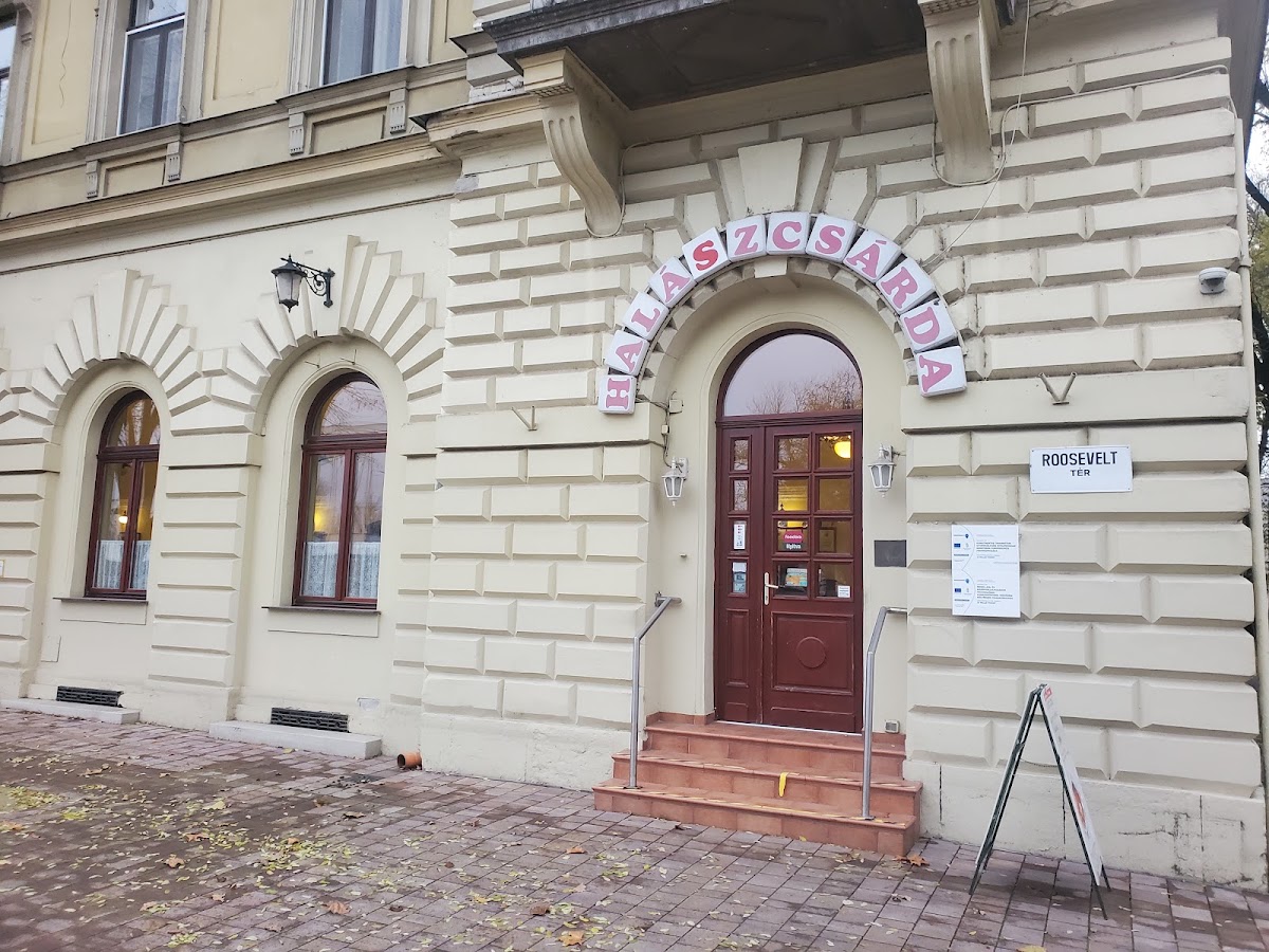 Roosevelt téri halászcsárda