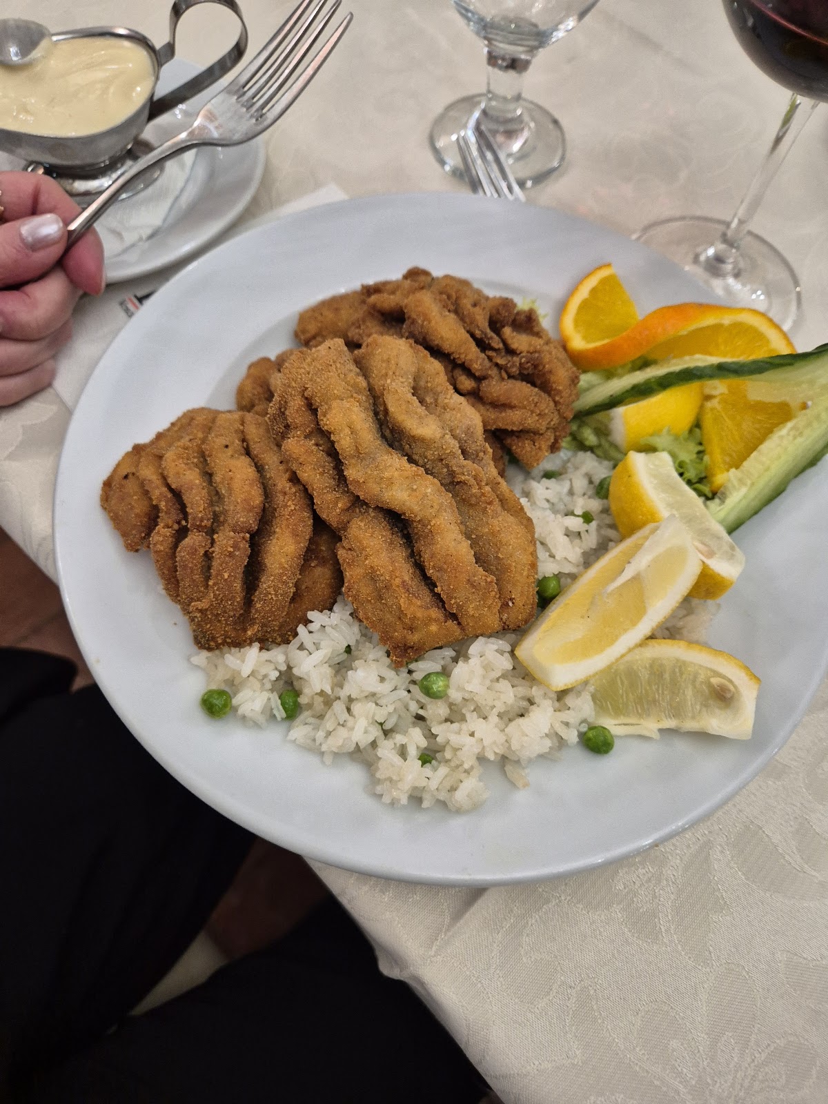 Fasor Vendéglő és Semiramis Kávézó