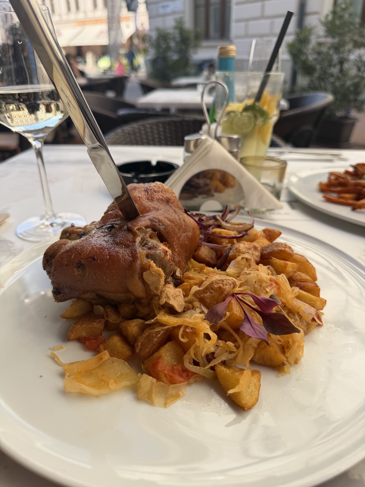Bistorant Restaurant & Winebar