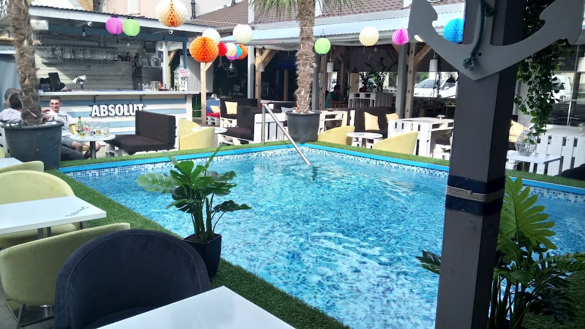 Garden Bistro&Beach
