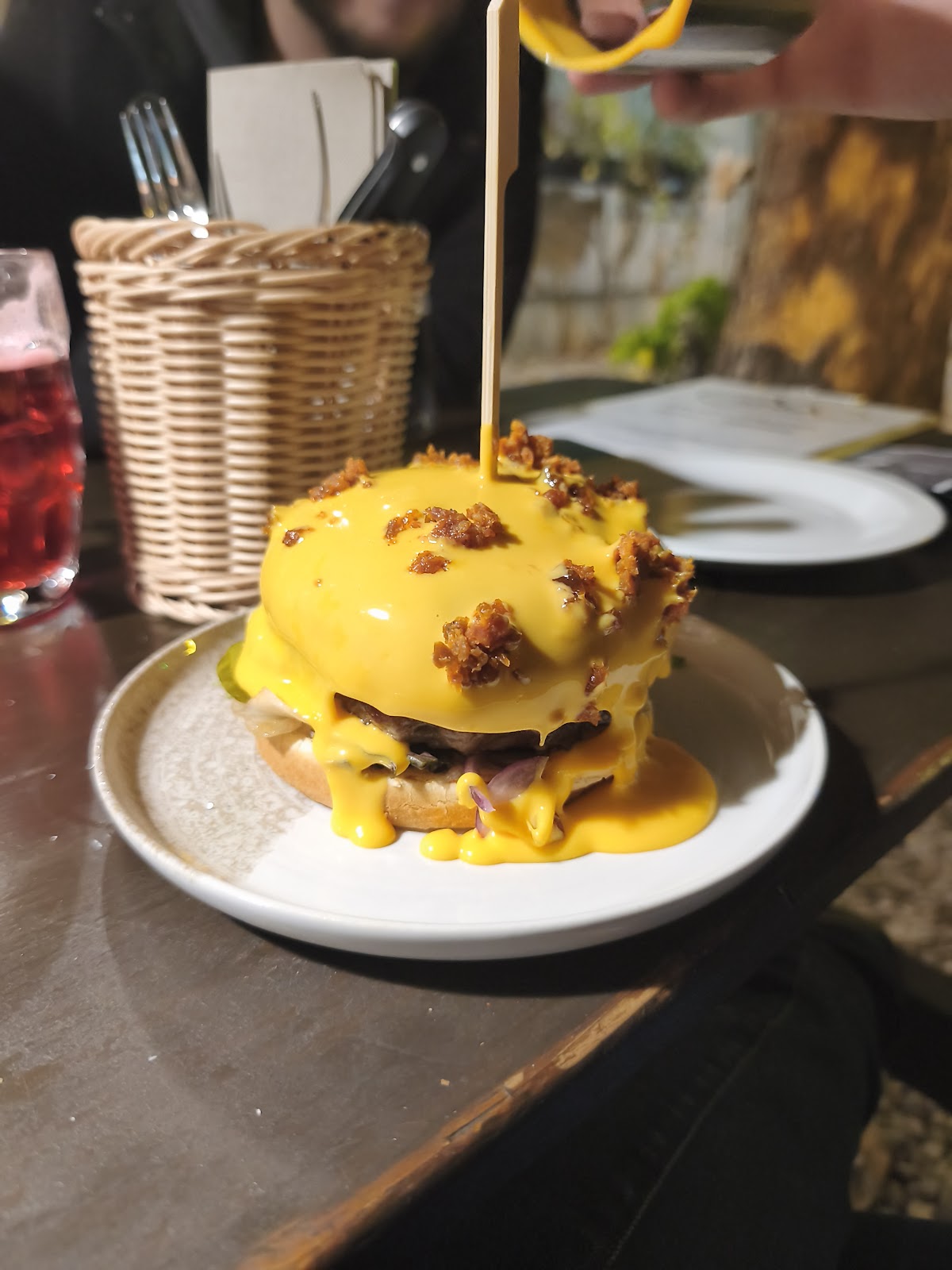 Maláta kézműves sör- és grill kert