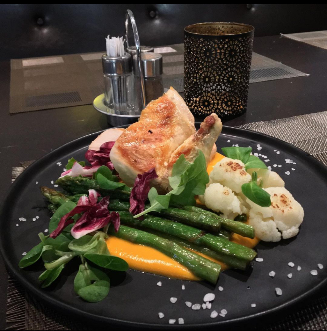 Replay Cafe & Restaurant